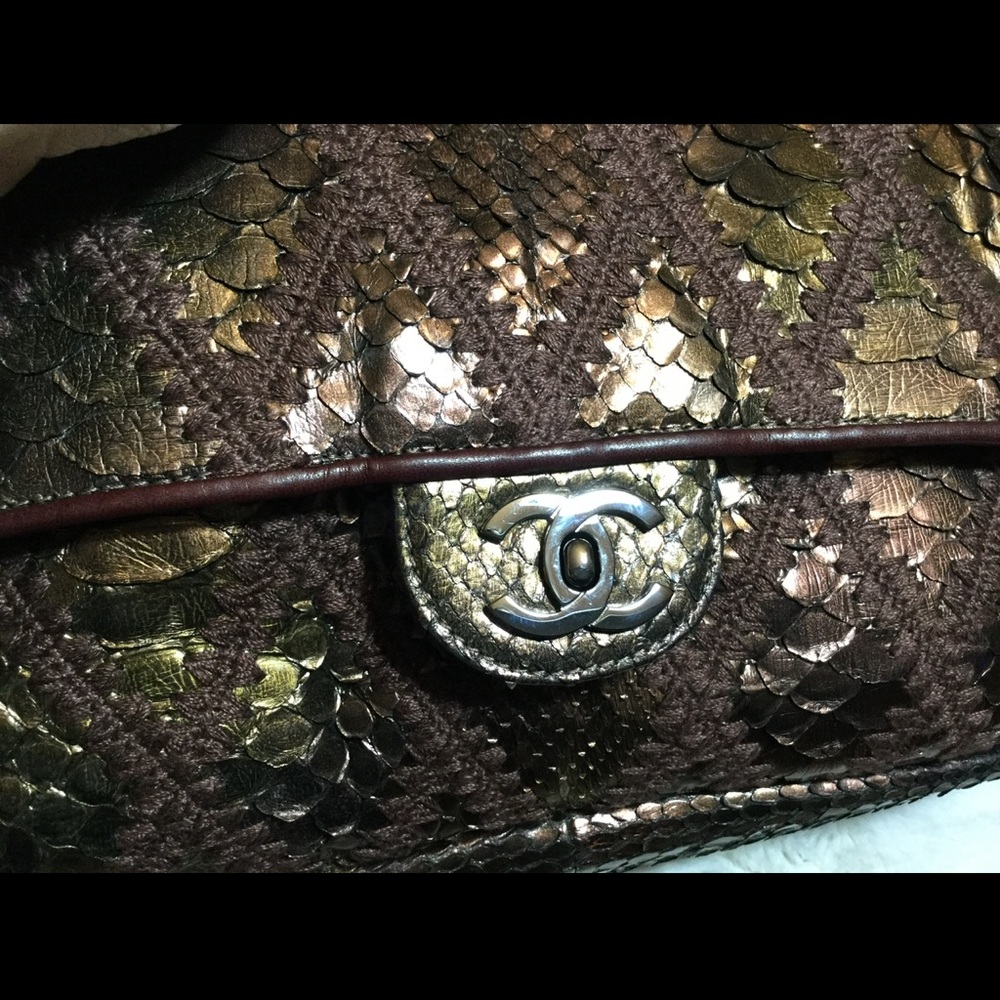 Chanel bronze metal python crochet bag - Picture 10 of 15